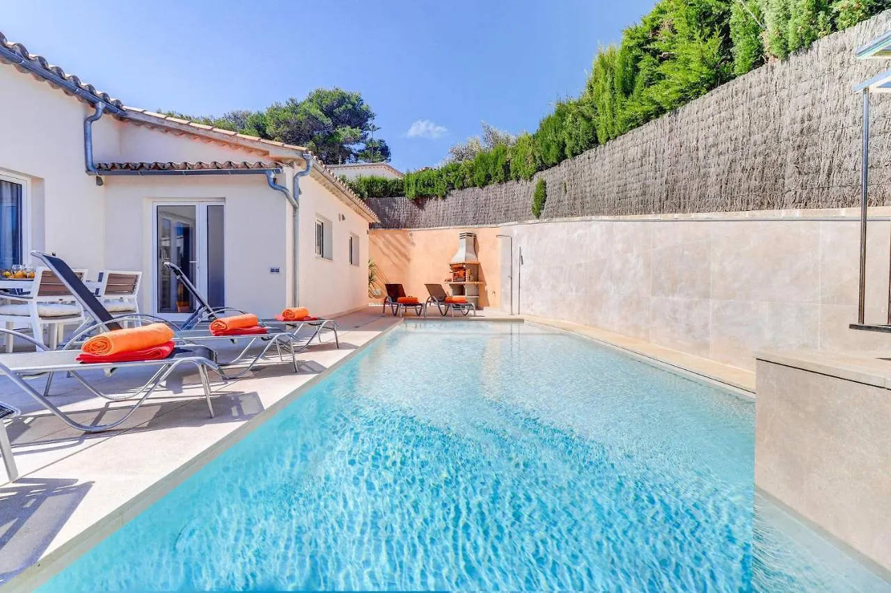 Villa Zaragoza By Villa Plus Cala de Sant Vicenc 0*,  Ισπανία